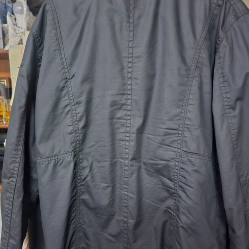 Spring jacket used L with 4 external and 3 internal pockets