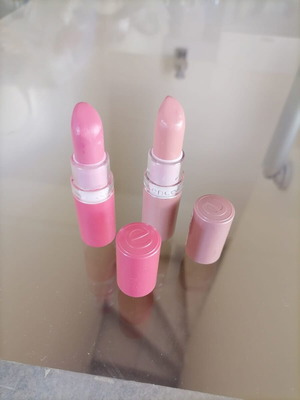 Διάφορα καλλυντικά μεταχειρισμένα NYX, Peggy Sage, Maybelline, Sheglam