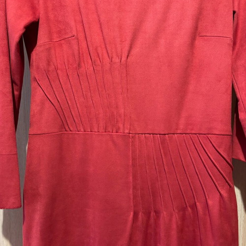 Coral dress Sarah Lawrence like new, soft suede-like texture, size M