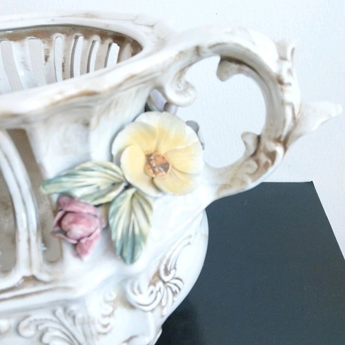 Faience planter like new, large size 33x45