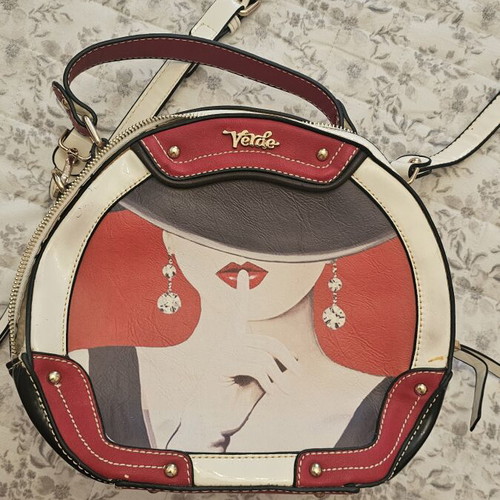 Verde crossbody bag with retro print, black and red