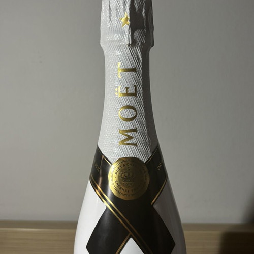 Moët & Chandon Ice Impérial champagne new