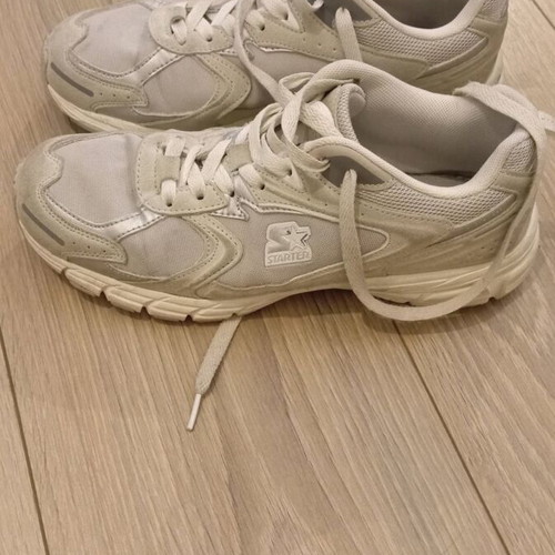 Starter athletic shoes size 39 used, white and gray