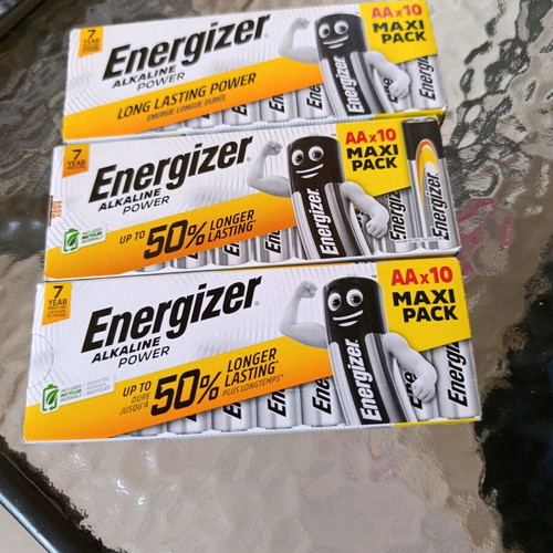 Energizer alkaline batteries new, pack of 30