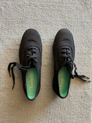 Keds γυναικεία μαύρα παπούτσια νούμερο 36 σαν καινούργια