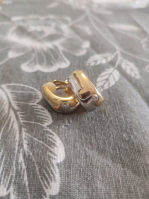 Clip-on earrings new