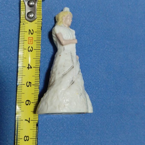 Narnia Disney figure from Nestle 2005, color changing