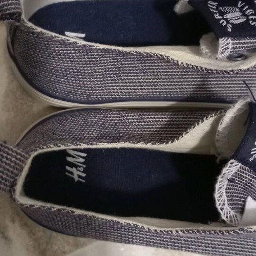 H&M kids shoes new, size 32, fabric white blue