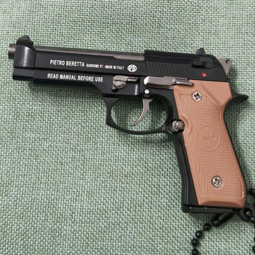 Beretta 92A1 keychain pistol new, 1:3 scale with movable parts