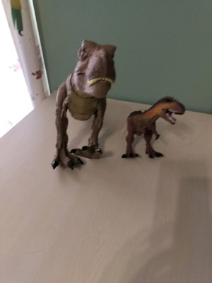 Dinosaurs with sound like new, set of two