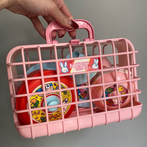 Vintage Mother’s Helper Children Dish Play Set like new