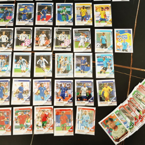 Lot 60 Donruss Soccer 2024/2025 cards new
