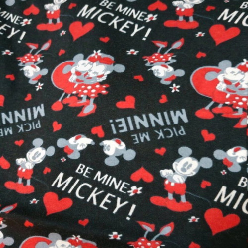 Minnie women's cotton pajamas new, size L, black and red