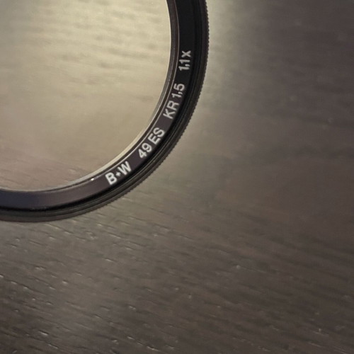 B+W 49ES KR 1.5 1.1X Vintage Lens Filter like new