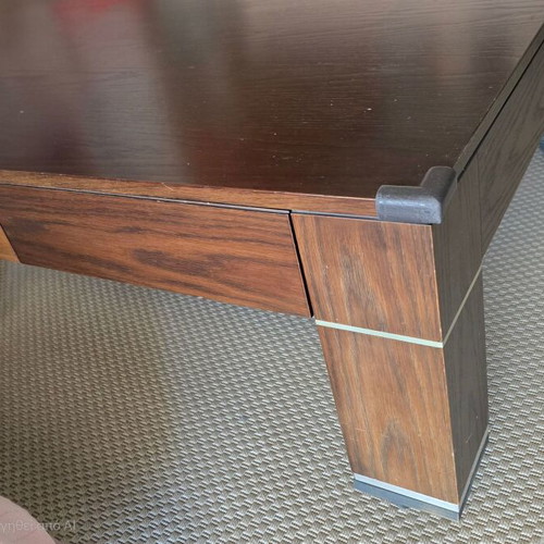 Coffee table used with 4 drawers and wheels