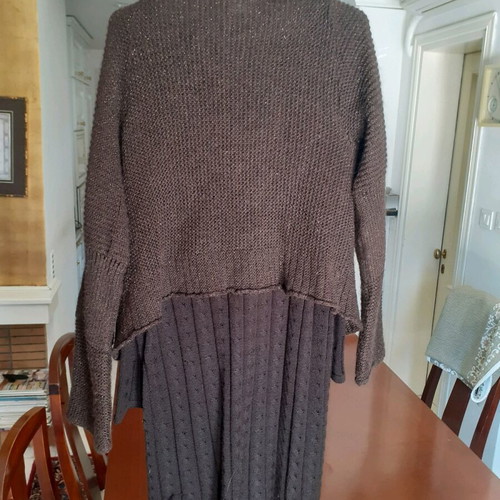 Knitted dress like new, brown, Lolita, wool and polyester
