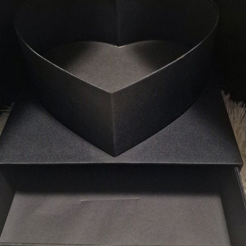 Box with compartments like new, black, ideal for jewelry