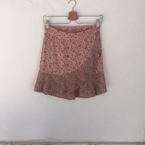 Boho mini skirt floral patchwork, like new, size M