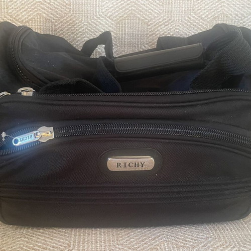 Richy 16" Travel Duffel Bag new, black