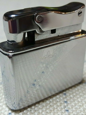 Vintage metal petrol lighter used, 50s/60s decade
