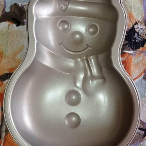 Set of silicone baking molds