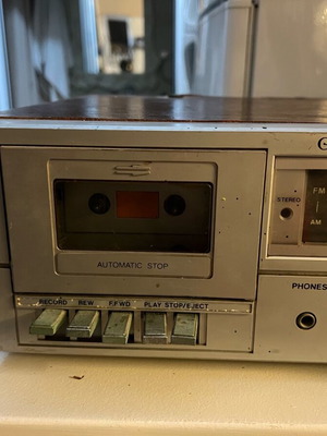Cassette player used, works properly