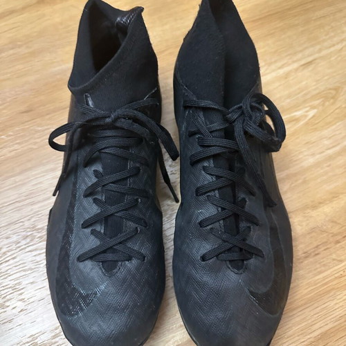 Nike Mercurial Superfly 10 kids football shoes used
