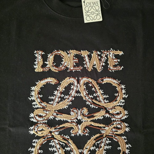 Loewe t-shirt new, size XXL, black embroidered logo