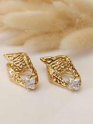 Steel earrings stud with zirconia new, gold-colored