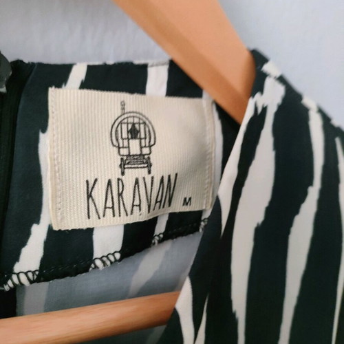 Karavan mini φόρεμα με zebra pattern σαν καινούργιο, μέγεθος M