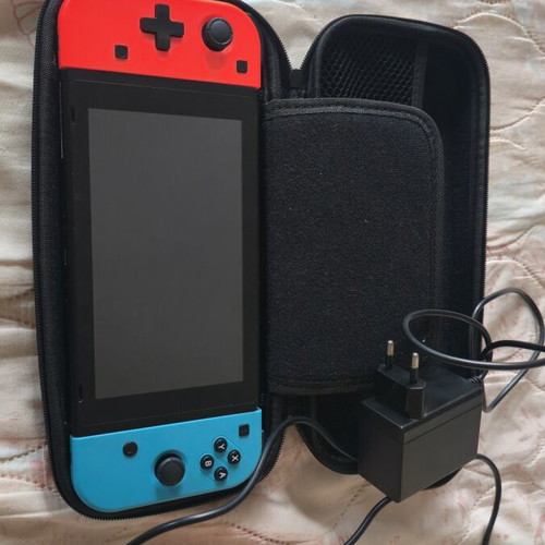 Nintendo Switch console like new with 128GB and 512GB memory cards
