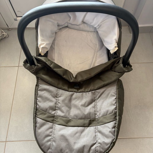 CAM Trio System 3 in 1 stroller, egg car seat and carrycot used