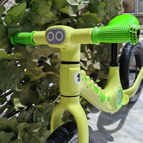 Balance bike for small children, like new, 85x45 cm