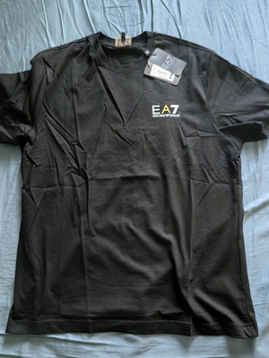Emporio Armani T-shirt new, size L, black