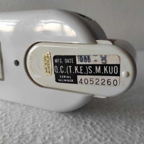 Mini travel iron like new with water and foldable design