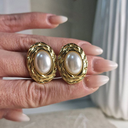 Earrings stainless steel with pearls new, beige and gold color