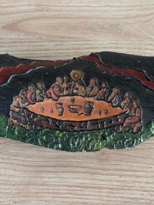 Embossed Last Supper image like new, wooden