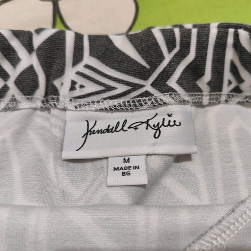 Strapless top Kendall + Kylie new, black and white, size M