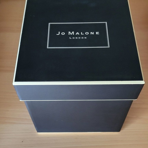 Jo Malone amber and sweet orange candle 2.1 kg new
