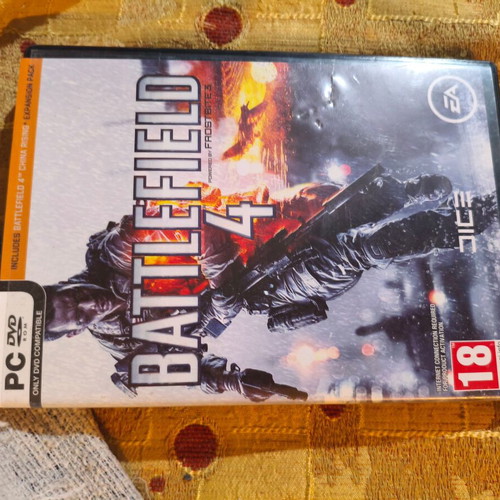 Pc game like new, complete for computer