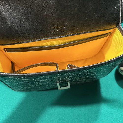Goyard Bag very good condition with original tags