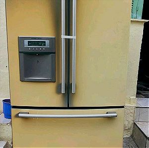 Ψυγείο ντουλάπα μάρκα LG