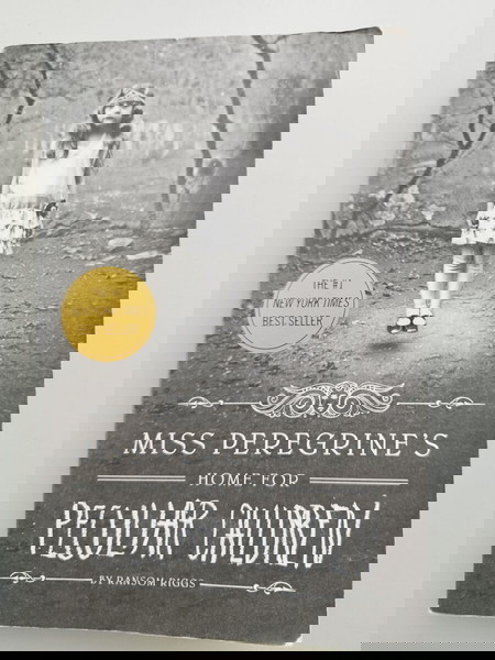 Βιβλίο Miss Peregrine's Home For Peculiar Children (Riggs Ransom, Quirk Books 2013) φαντασίας