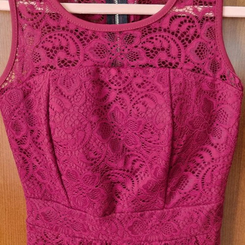 Bordeaux Dress like new, size M 38 10, lace detail