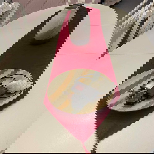 Ξύλινη τραπεζαρία μεταχειρισμένη με 6 καρέκλες