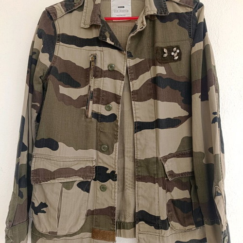 Bershka thin military jacket with back design like new
