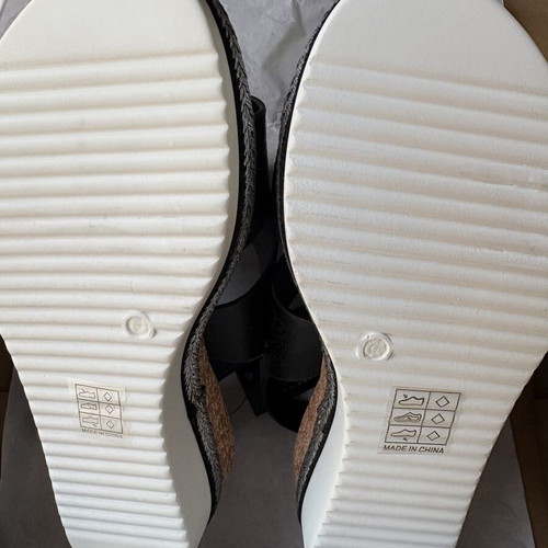 Firetrap women's sandals size 36 new, black and white
