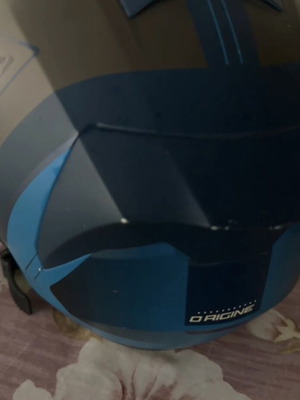 Motorcycle helmet