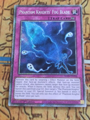 Phantom Knights' Fog Blade Platinum Secret Rare κάρτα Yu-Gi-Oh!