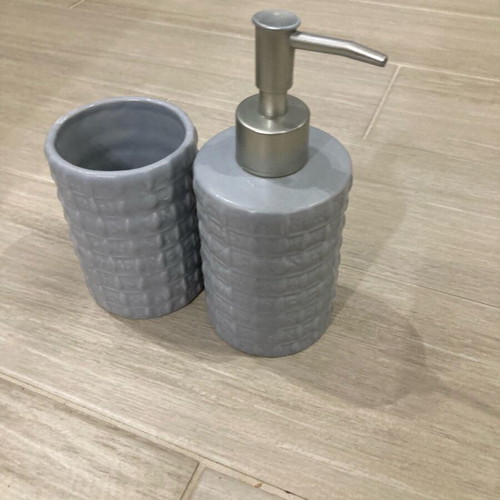 Ceramic dispenser and toothbrush holder set like new